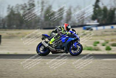 media/Apr-18-2025-TrackDaz (Fri) [[45f5874c44]]/C Group/Session 1 (Turn 7)/